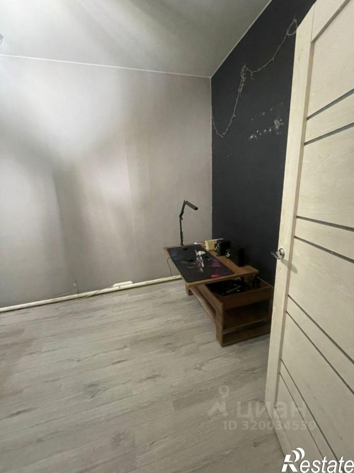 3-комн квартира ул Дзержинского, 11,  д. 11