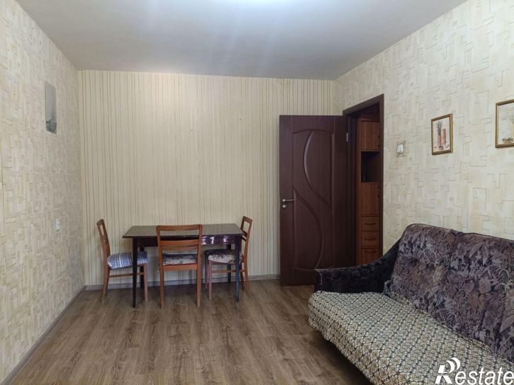 2-комн квартира пр-кт Победы, 61,  д. 61