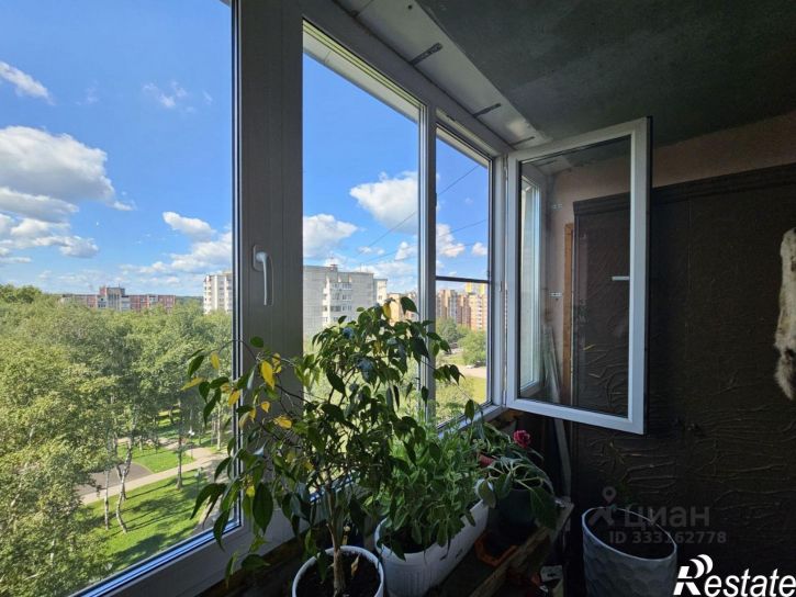 2-комн квартира ул Артюхиной, 9 4,  д. 9 4,  к. 4