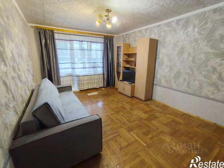 2-комн квартира ул Паши Савельевой, 52 4,  д. 52 4,  к. 4