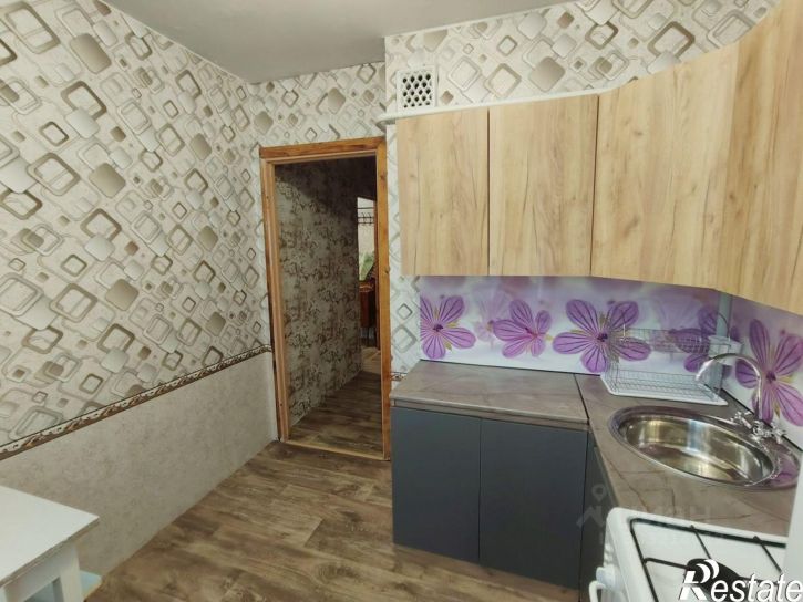 2-комн квартира ул Паши Савельевой, 52 4,  д. 52 4,  к. 4