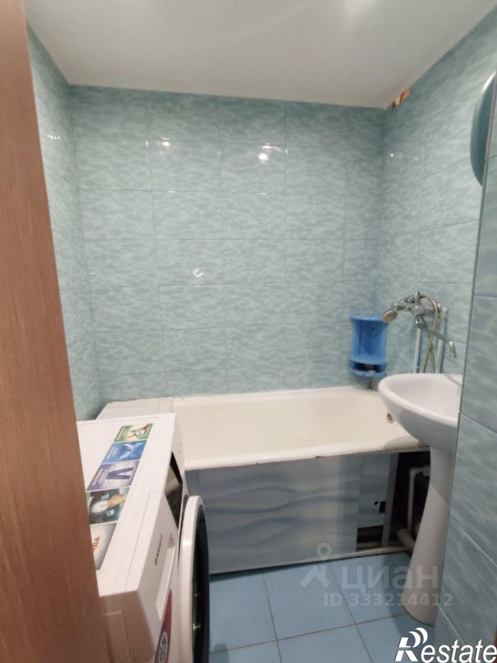 2-комн квартира ул Паши Савельевой, 52 4,  д. 52 4,  к. 4