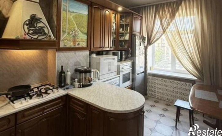 3-комн квартира пр-кт Победы, 46,  д. 46