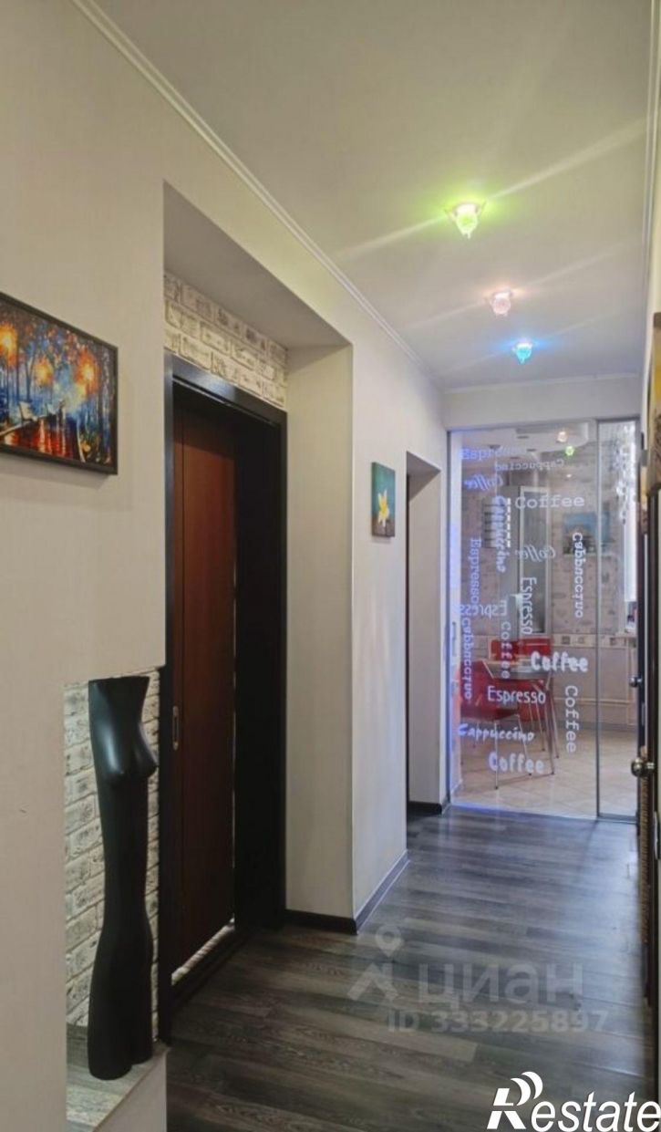 2-комн квартира пр-кт Победы, 42,  д. 42