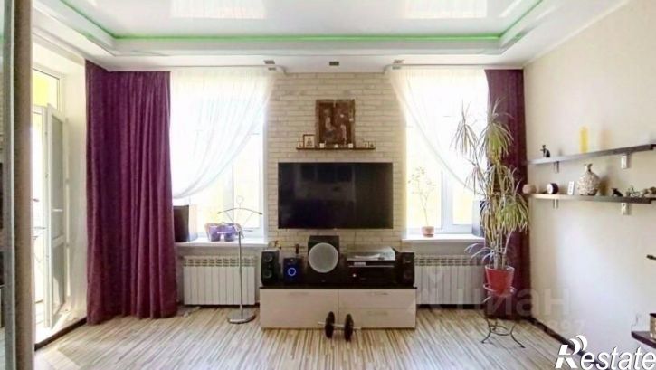 2-комн квартира пр-кт Победы, 42,  д. 42