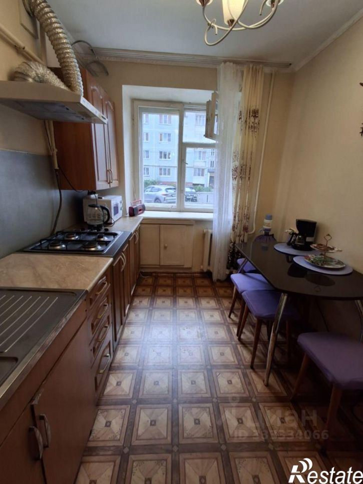 3-комн квартира ул Ерофеева, 8 4,  д. 8 4,  к. 4