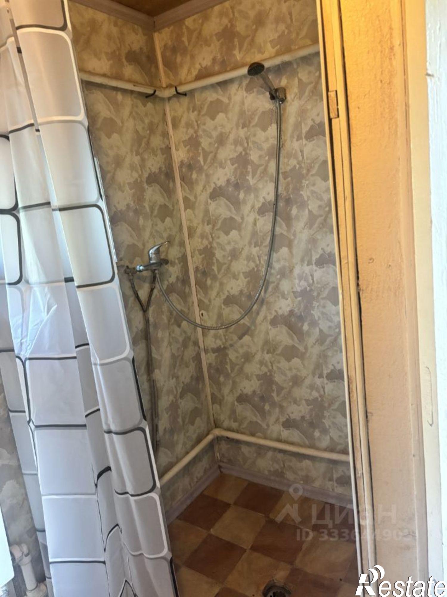 Купить дачу, дом, коттедж за 2 550 000 рублей на улица Большевиков, 39