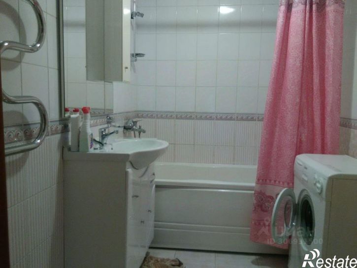 2-комн квартира улица Луначарского, 5,  д. 5