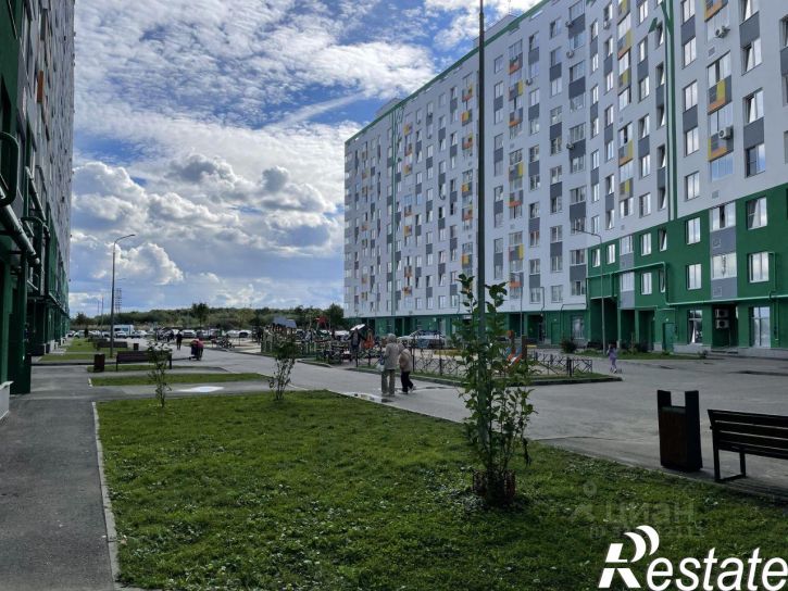 2-комн квартира улица Сергея Лоскутова, 2,  д. 2