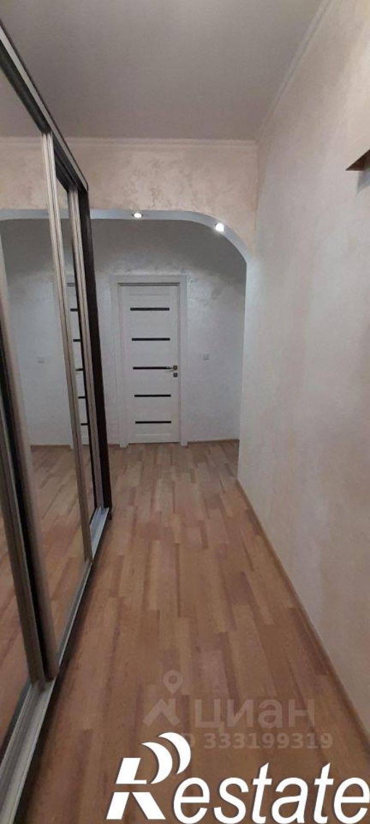 2-комн квартира Октябрьский проспект, 99,  д. 99