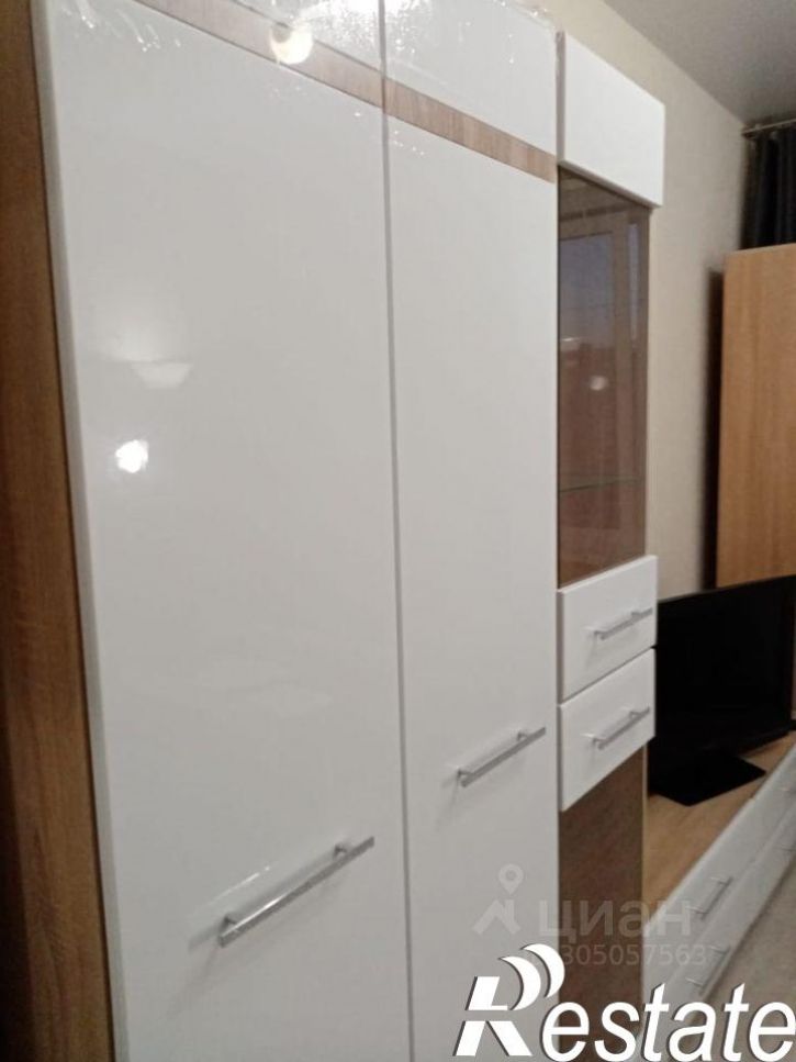 1-комн квартира улица Сергея Лоскутова, 2,  д. 2