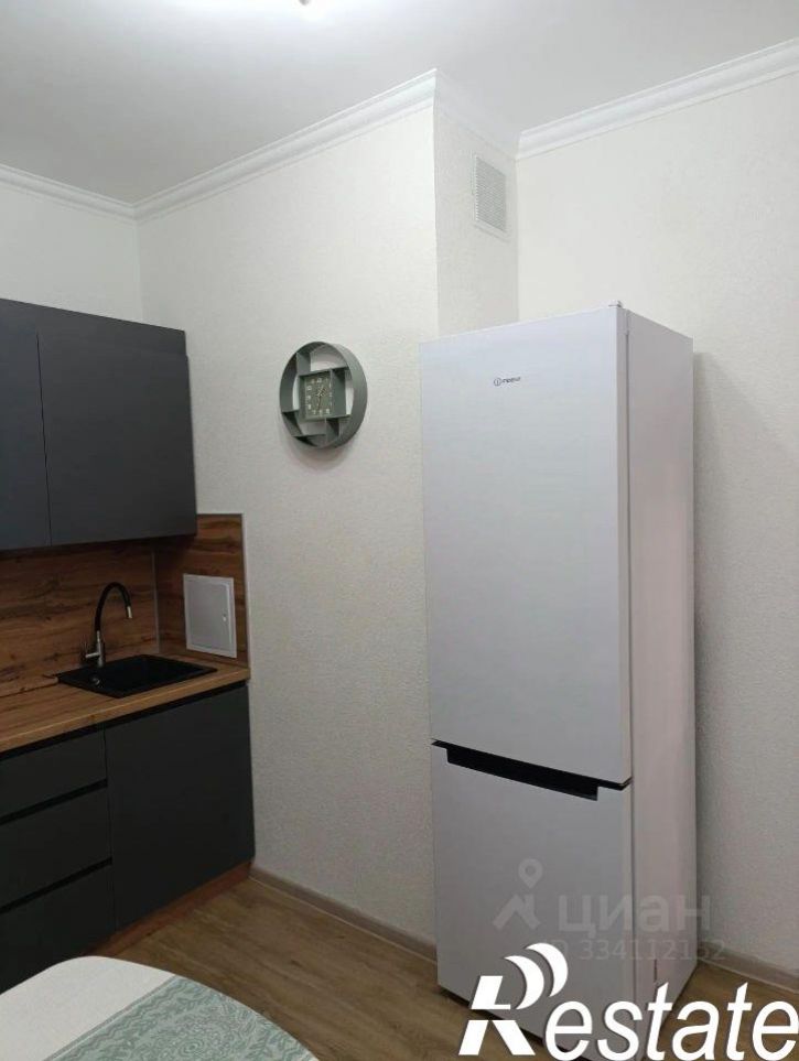 2-комн квартира улица Левитана, 93А,  д. 93А