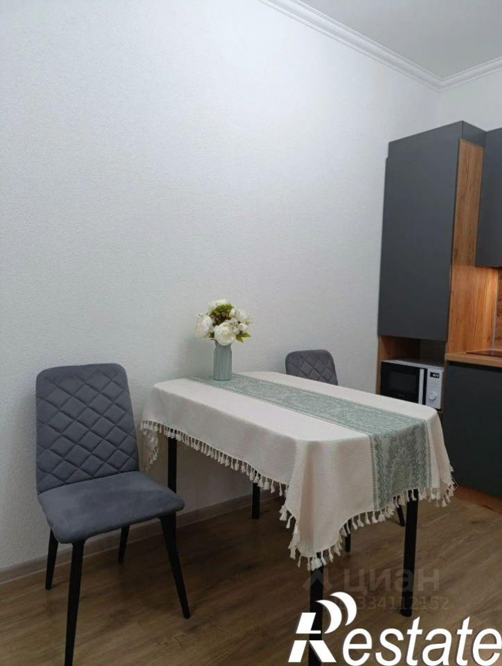 2-комн квартира улица Левитана, 93А,  д. 93А
