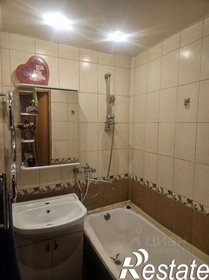 3-комн квартира улица Королёва, 8,  д. 8