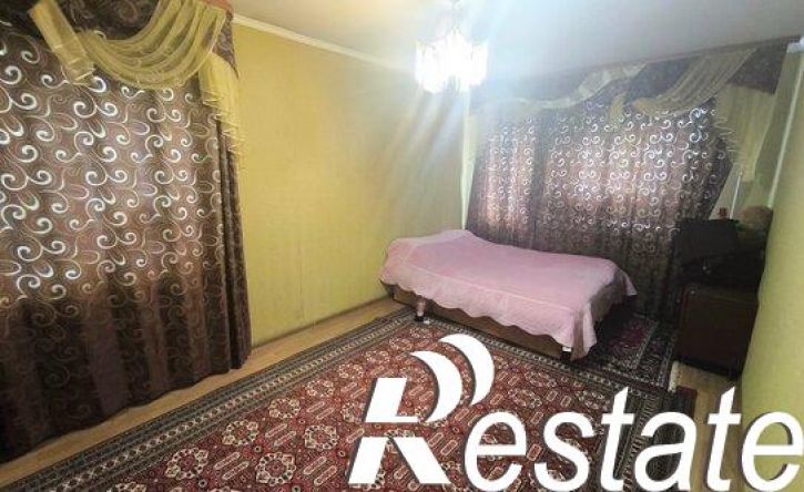 3-комн квартира посёлок Химинститута, 20