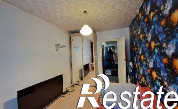 2-комн квартира улица Паши Савельевой, 52,  д. 52
