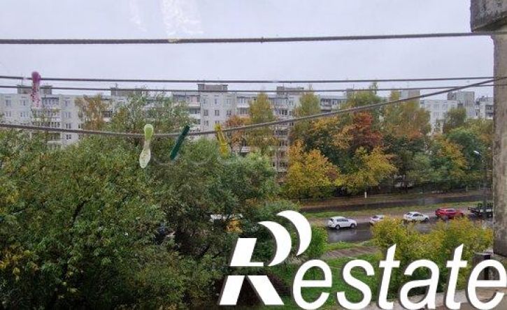 2-комн квартира улица Паши Савельевой, 52,  д. 52