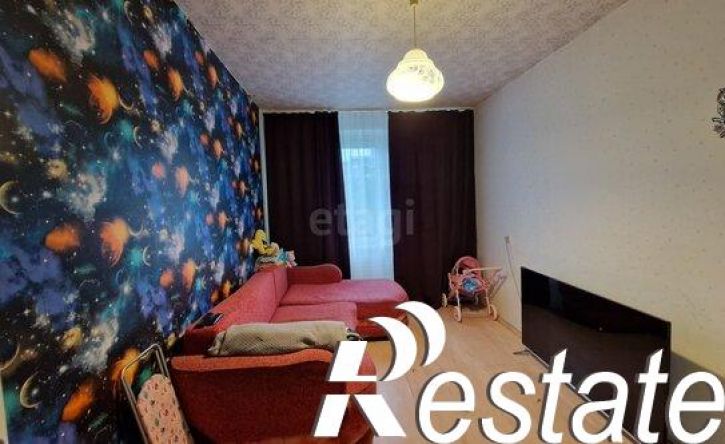 2-комн квартира улица Паши Савельевой, 52,  д. 52