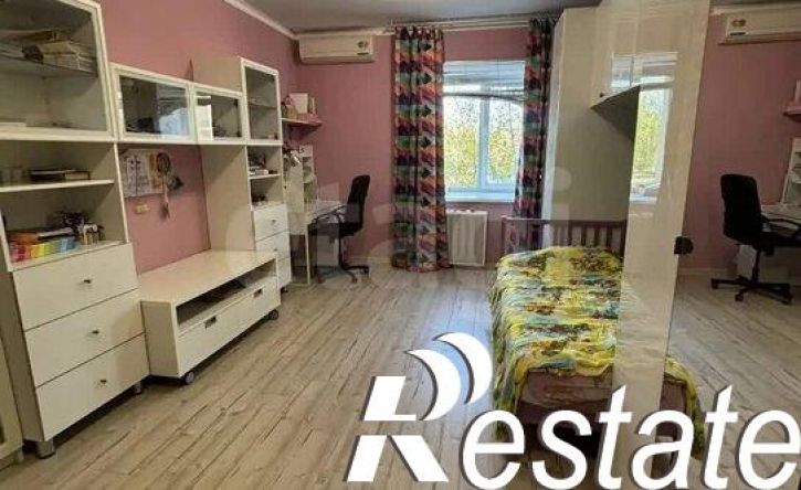 3-комн квартира улица Виноградова, 9,  д. 9